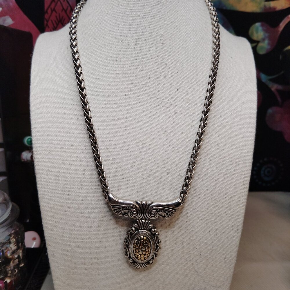 Vintage Two‑Tone Ornate Pendant Necklace – Wheat Chain – 17.5”